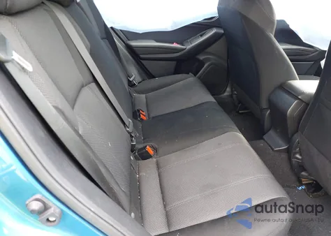 2017 Subaru Impreza 2.0I Premium z USA, uszkodzony, nr VIN 4S3GTAB68H3739785